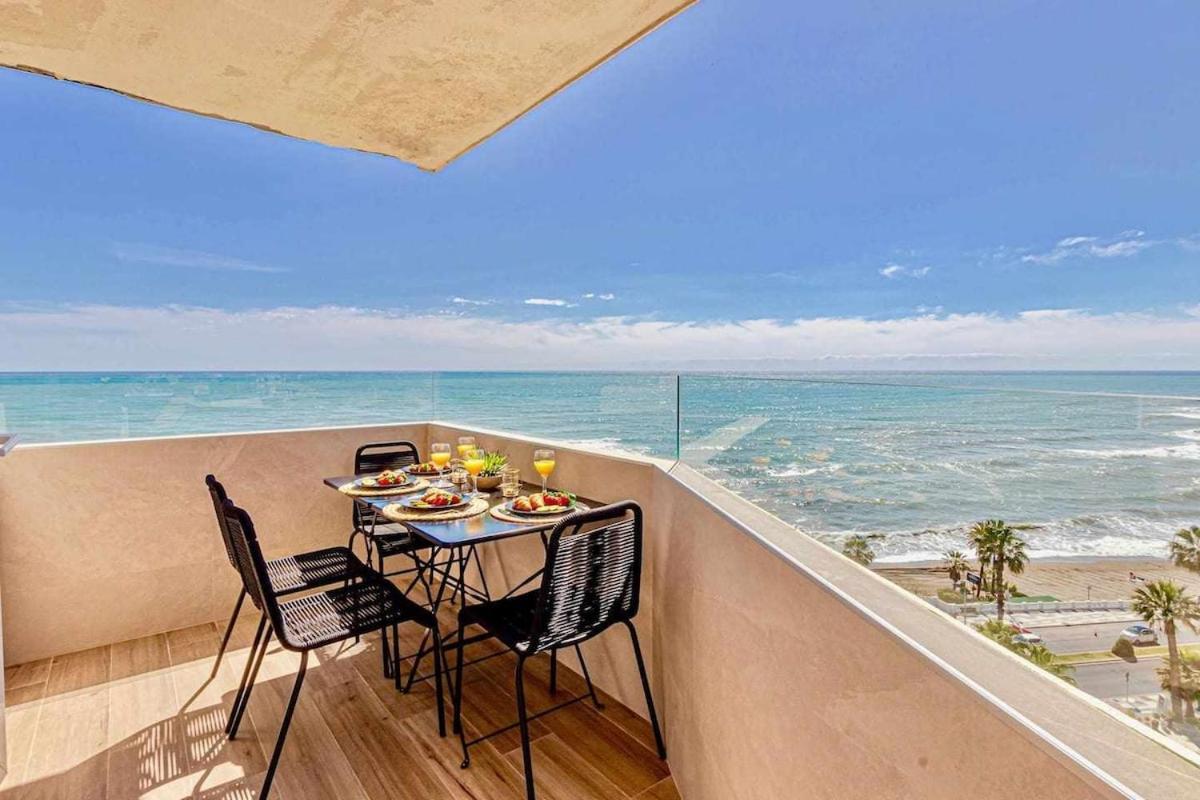 797 Holiday Rentals - Benalbeach- Moderno Piso Para 5 Con Vistas Al Mar Benalmádena Exteriör bild