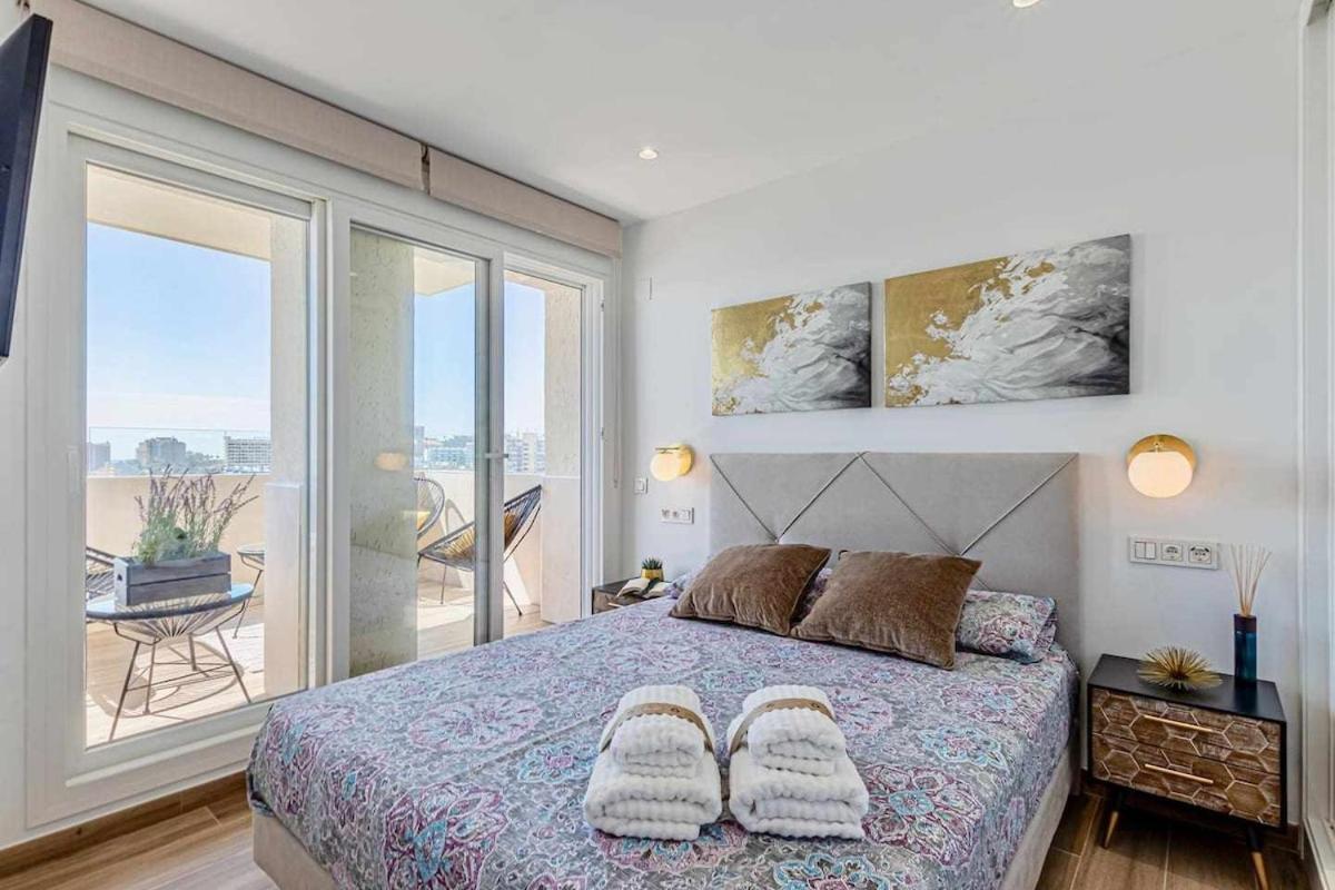 797 Holiday Rentals - Benalbeach- Moderno Piso Para 5 Con Vistas Al Mar Benalmádena Exteriör bild