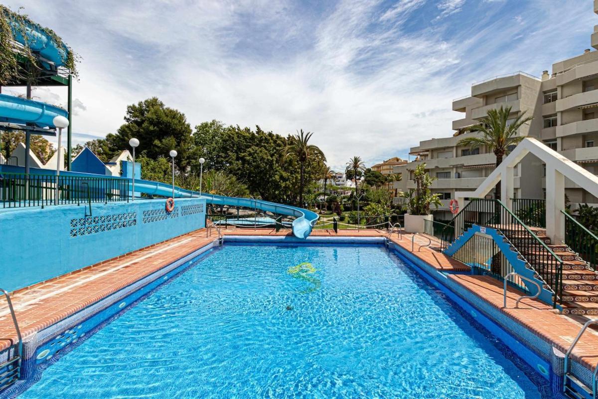 797 Holiday Rentals - Benalbeach- Moderno Piso Para 5 Con Vistas Al Mar Benalmádena Exteriör bild